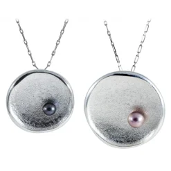 Ab Ove - Round Flat Little Pendant in Silver with River Pearl - Venus Collection - Handcrafted Earrings - High Quality Luxury - Avvenice