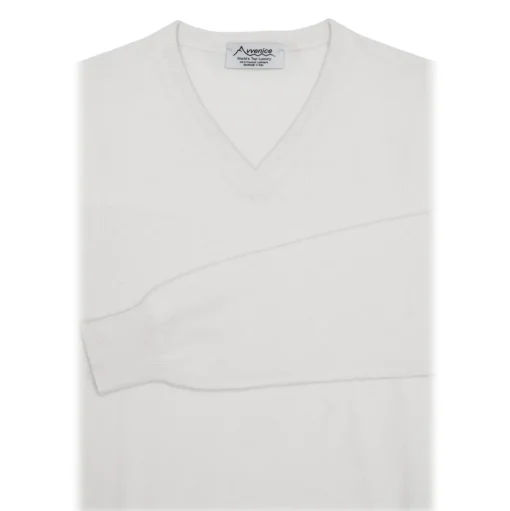 Avvenice - Athus - Man Loro Piana Cashmere V-Neck Sweater - White - Knitwear - Luxury Exclusive Collection - Avvenice