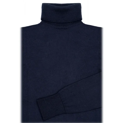Avvenice - Theria - Woman Loro Piana Cashmere Turtleneck Sweater - Blue - Knitwear - Luxury Exclusive Collection - Avvenice