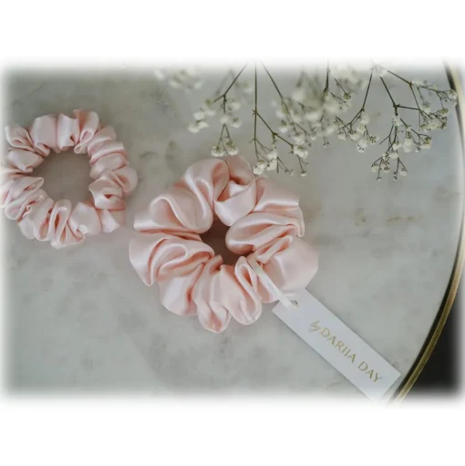 by Dariia Day - Silk Scrunchie - Blush Pink - Fashion - Accessories - Mulberry Silk - Artisan Silk Scrunchie - Luxury - Avvenice
