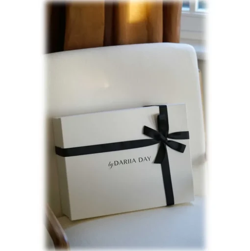 by Dariia Day - Silk Travel Set - Silver Grey - Fashion - New Collection - Mulberry Silk - Artisan Silk Travel Set - Luxury - Avvenice