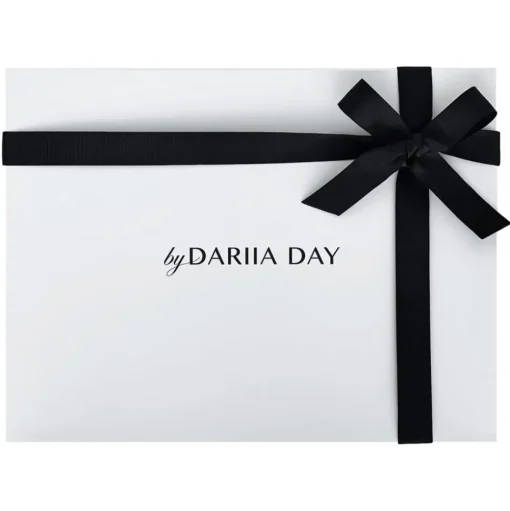by Dariia Day - Silk Travel Set - Silver Grey - Fashion - New Collection - Mulberry Silk - Artisan Silk Travel Set - Luxury - Avvenice