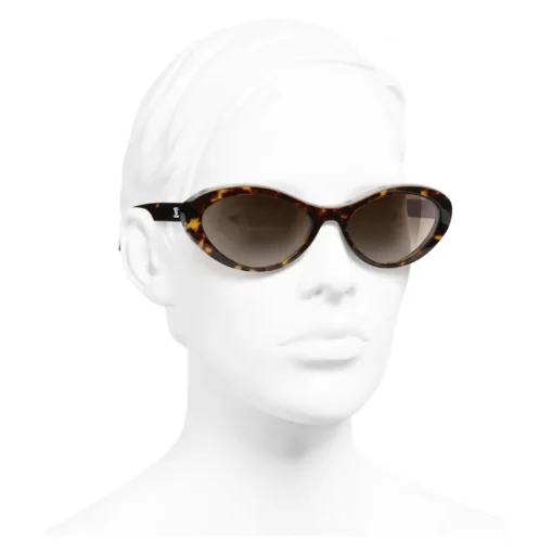 Chanel - Oval Sunglasses - Dark Tortoise Brown - Chanel Eyewear - Avvenice