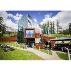 Cortina 360 - Luxury Outdoor Winter Experience - Cortina Dolomites UNESCO - Exclusive Experiences - Daily - Avvenice