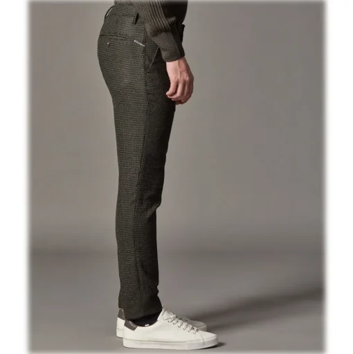 Cruna - New Town Trousers in Pied-de-Poule Wool - 482 - Forest Green - Handmade in Italy - Luxury High Quality Pants - Avvenice