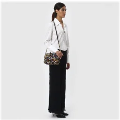 Divo Diva - Las Vegas - Dark Black - Leather Handbag - Made in Italy - Life is a Game Collection - Luxury High Quality - Avvenice
