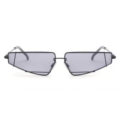 Fendi - FendiFiend - Cat Eye Sunglasses - Black - Sunglasses - Fendi Eyewear - Avvenice