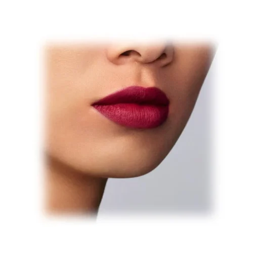 Giorgio Armani - Lip Magnet Liquid Lipstick - Long Lasting Liquid Lipstick with Extremely Light Finish Mat - Luxury - Avvenice
