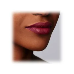 Giorgio Armani - Lip Magnet Liquid Lipstick - Long Lasting Liquid Lipstick with Extremely Light Finish Mat - Luxury - Avvenice
