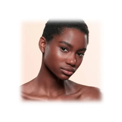 Giorgio Armani - Luminous Silk Foundation - Award Nominee Armani’s Iconic Lightweight Foundation - Luxury - Avvenice
