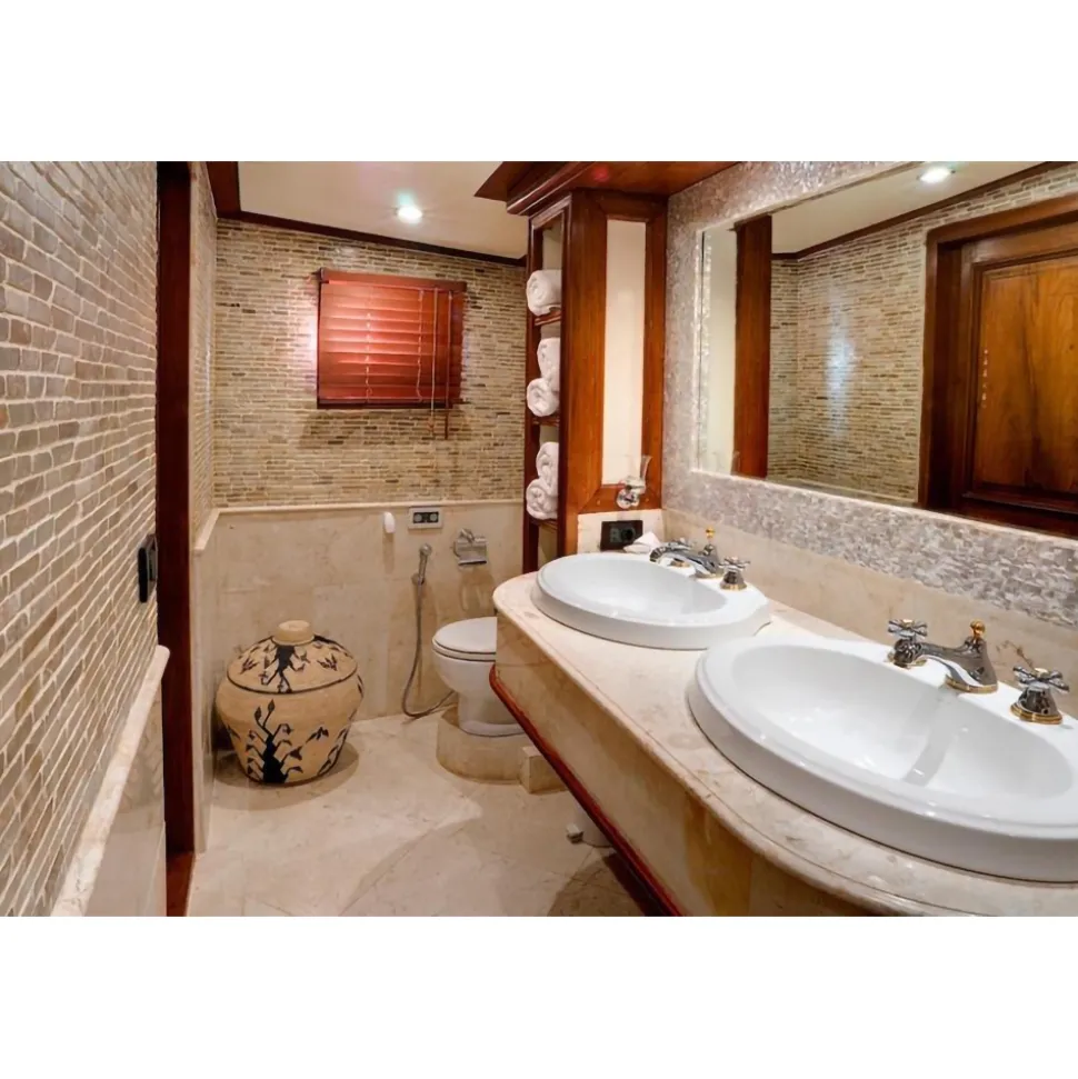 JupitAir Yachting Monaco - Mutiara Laut - Oostenbrugge - 46 m - Private Exclusive Luxury Yacht - Avvenice