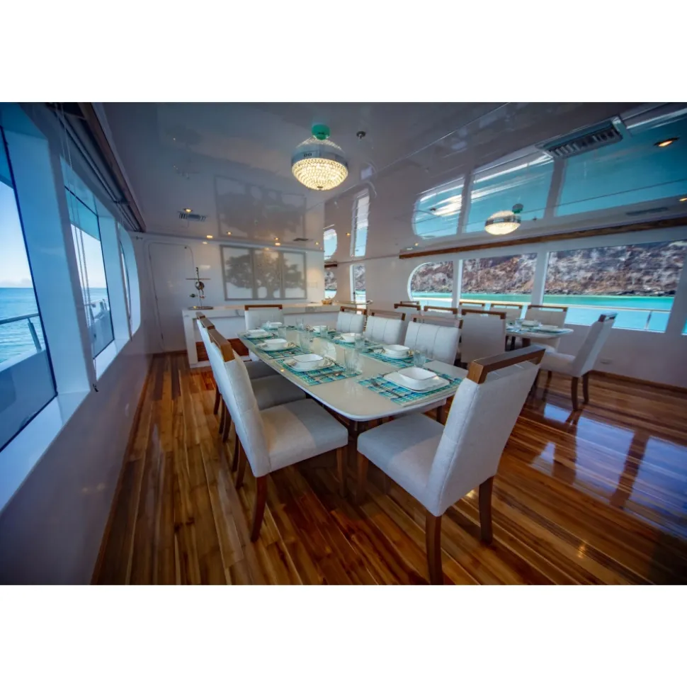 JupitAir Yachting Monaco - Grand Daphne - Broward - 39 m - Private Exclusive Luxury Yacht - Avvenice