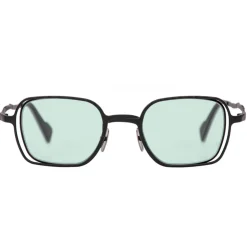 Kuboraum - Mask H22 - Black - Light blue lenses - H22 BM - Sunglasses - Kuboraum Eyewear - Avvenice