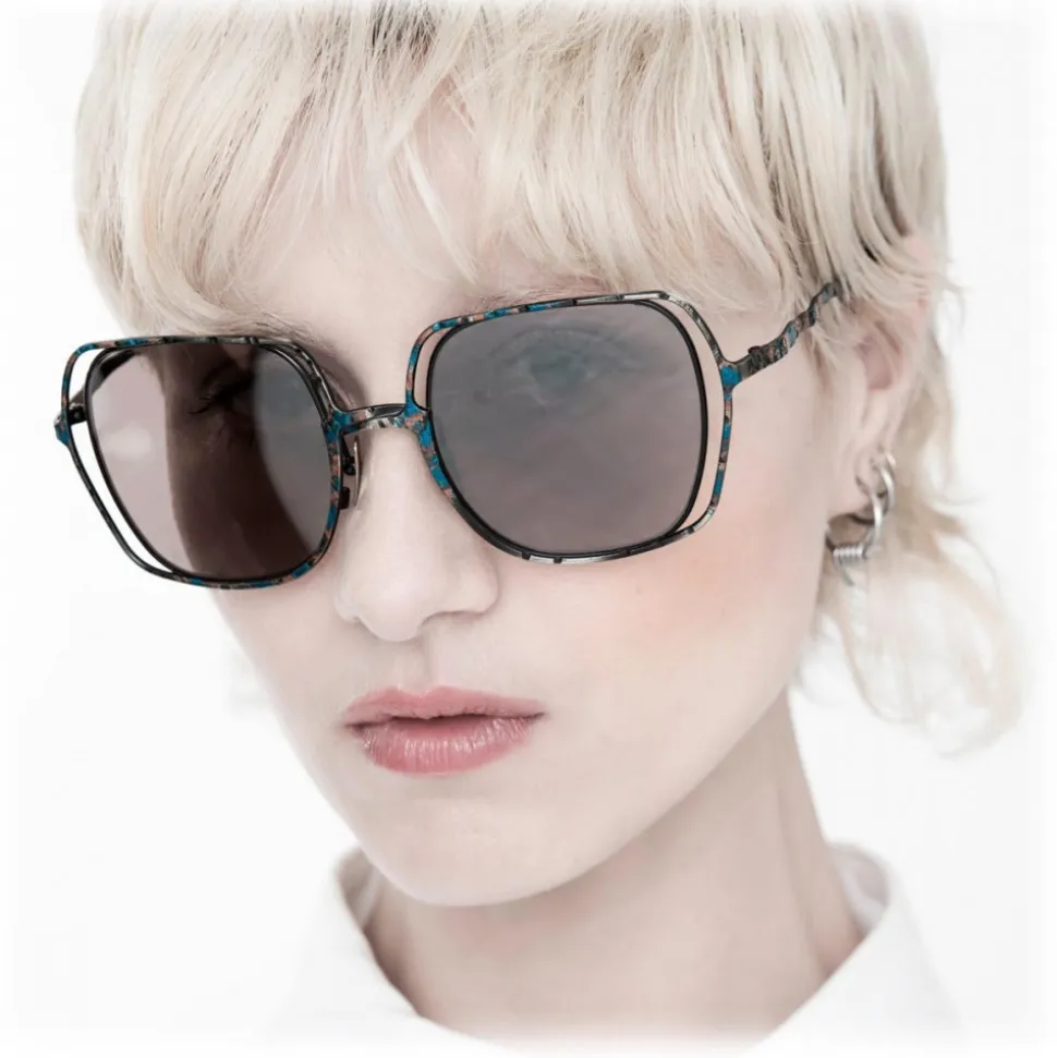 Kuboraum - Mask H14 - Blue Rust - H14 BG - Sunglasses - Kuboraum Eyewear - Avvenice