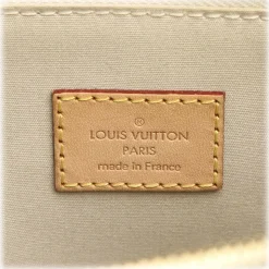 Louis Vuitton Vintage - Vernis Alma PM - White Ivory - Vernis Leather Handbag - Luxury High Quality - Avvenice