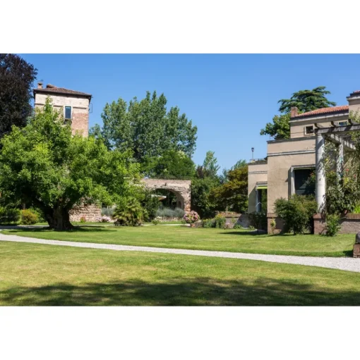 Massimago Wine Tower - Wine Tasting Experience - 4 Days 3 Nights - Avvenice