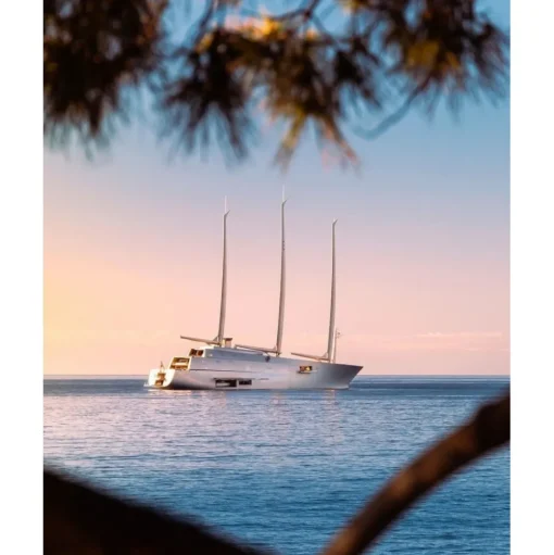 Monte Carlo Travel 1985 - Yacht Excursion - Yacht - Monte-Carlo - Exclusive Luxury - Avvenice