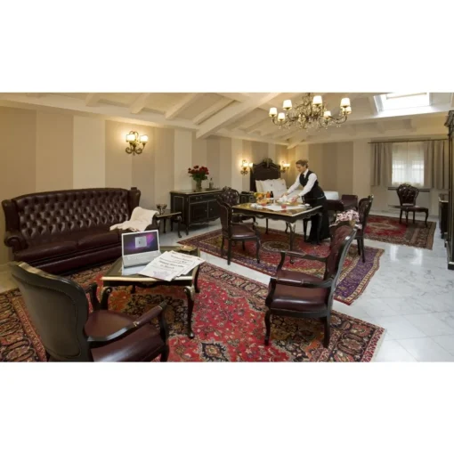 Park Hotel Villa Pacchiosi - Discovering Parma - 3 Days 2 Nights - Junior Suite - Avvenice