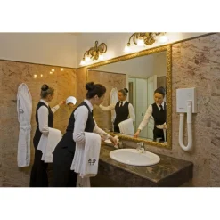 Park Hotel Villa Pacchiosi - Discovering Parma - 3 Days 2 Nights - Junior Suite - Avvenice