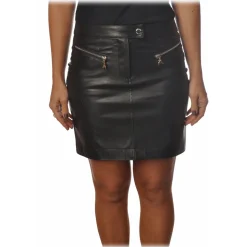 Patrizia Pepe - Mini Skirt in Faux Leather - Black - Skirt - Made in Italy - Luxury Exclusive Collection - Avvenice