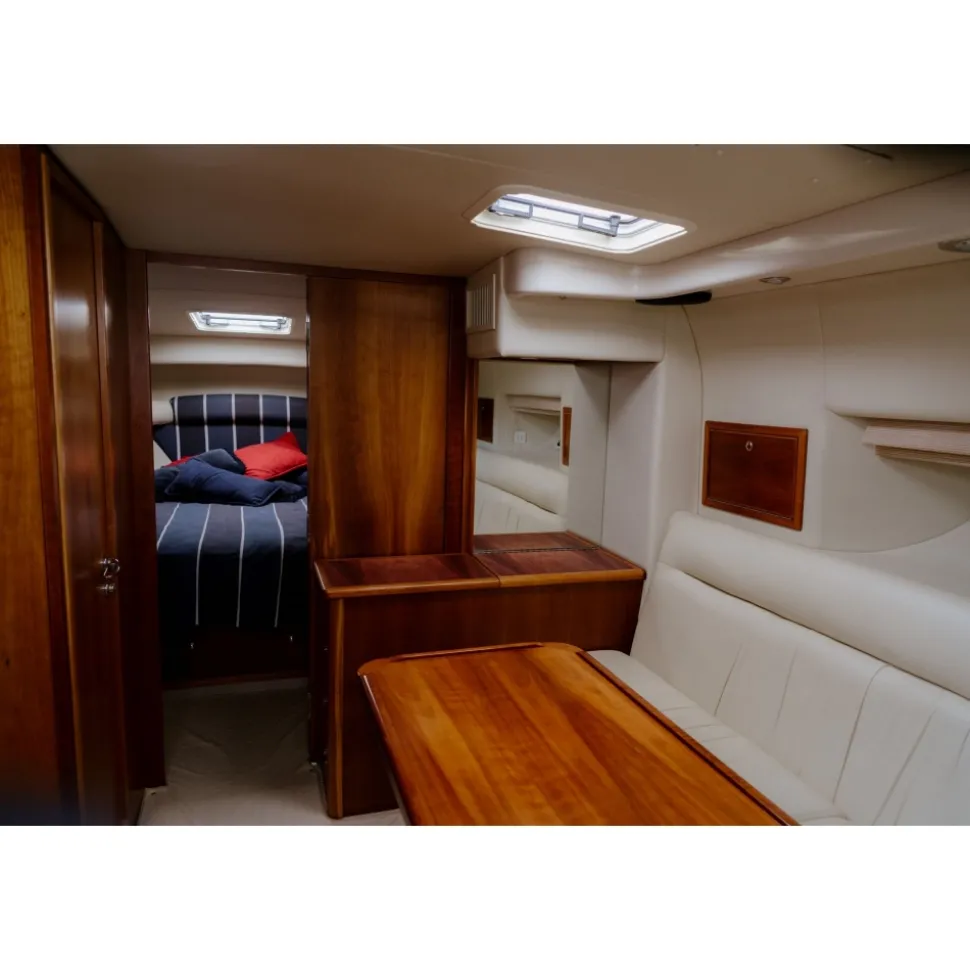 Portofino Cesare Charter - Sins III - Riviera 400 Offshore - 6 Pax - Private Exclusive Luxury Yacht - Portofino Italy - Avvenice