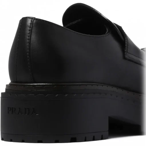 Prada - Black Leather Loafers - Prada Exclusive Luxury Collection - Avvenice