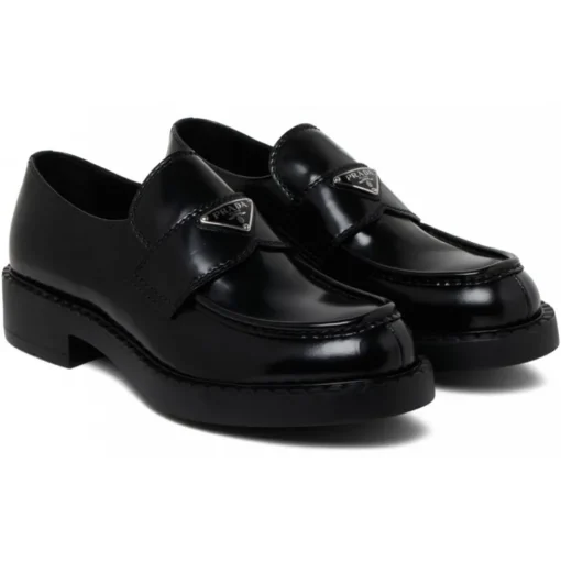 Prada - Black Logo Plaque Loafers - Prada Exclusive Luxury Collection - Avvenice