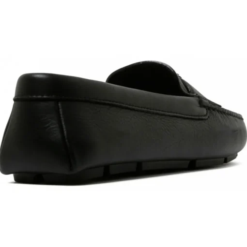 Prada - Black Triangle Logo Loafers - Prada Exclusive Luxury Collection - Avvenice
