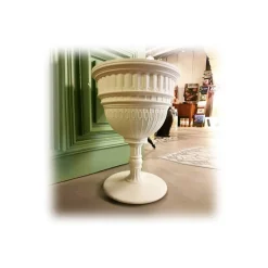Qeeboo - Capitol Sidetable - White - Qeeboo Sidetable by Studio Job - Furniture - Home - Avvenice