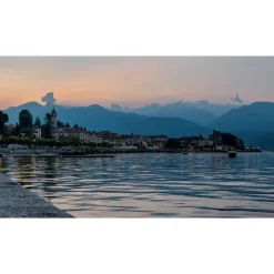 Rent Offshore Lago Maggiore - South Cruise - Exclusive Luxury Private Tour - Yacht - Panoramic Cruise - Avvenice