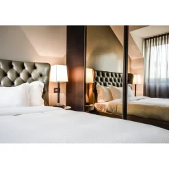 San Pietro all'Orto - Exclusive Milano - Armani Casa - Shopping - Montenapoleone - Via della Spiga - 3 Days 2 Nights - Avvenice