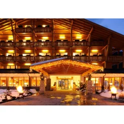 Sport & Kurhotel Bad Moos - Dolomites Spa Resort - Active & Nature - 4 Days 3 Nights - Avvenice