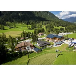 Sport & Kurhotel Bad Moos - Dolomites Spa Resort - Active & Nature - 4 Days 3 Nights - Avvenice