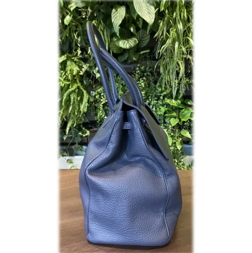 Suèi - Bag of Calf Leather - Blue Navy - Handmade in Italy - Luxury Exclusive Collection - Avvenice