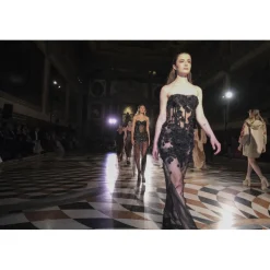 The Venice Debutant Grand Ball - Royal Ticket - Venice - Grand Ball - Teatro La Fenice - Exclusive Luxury Event - Avvenice