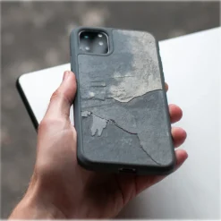 Woodcessories - Eco Bumper - Stone Cover - Canyon Red - iPhone 11 Pro - Real Stone Cover - Eco Case - Bumper Collection - Avvenice