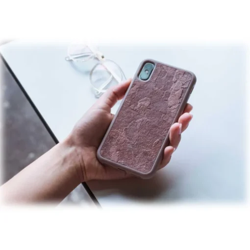 Woodcessories - Eco Bumper - Stone Cover - Volcano Black - iPhone 8 / 7 - Real Stone Cover - Eco Case - Bumper Collection - Avvenice