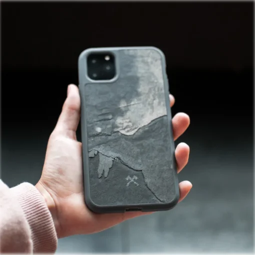 Woodcessories - Eco Bumper - Stone Cover - Canyon Red - iPhone 11 Pro Max - Real Stone Cover - Eco Case - Bumper Collection - Avvenice