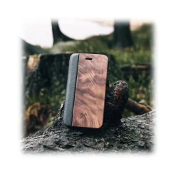 Woodcessories - Eco Wallet Flip Cover - Real Wood and Leather - Walnut - iPhone 8 Plus / 7 Plus - Eco Case - Flip Collection - Avvenice