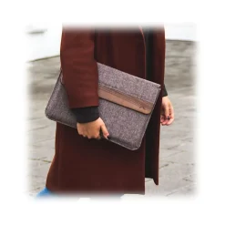 Woodcessories - MacBook Eco Pouch Cover - Walnut and Wool - MacBook 15 - Mac Case - Real Wood MacBook Bag - Avvenice