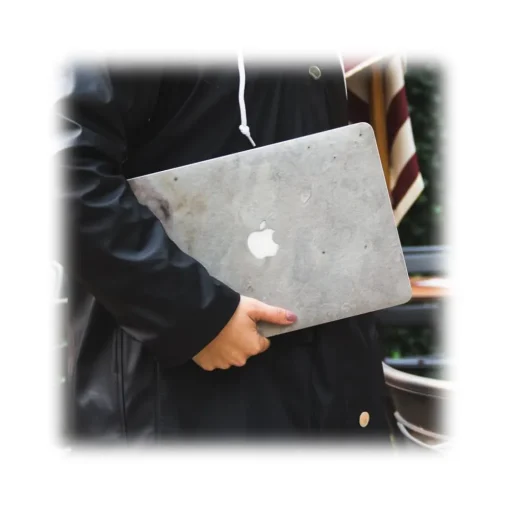 Woodcessories - Real Stone MacBook Cover - Volcano Black - MacBook 15 Pro Touchbar - Eco Skin Stone - Apple Logo - Avvenice