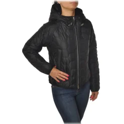 Woolrich - Quilted Short Down Jacket - Black - Jacket - Luxury Exclusive Collection - Avvenice