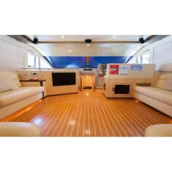 Xclusive Yachts - Majesty 56 - Private Exclusive Luxury Yacht - 56 ft - Xclusive Marina - Dubai - Emirates - Avvenice